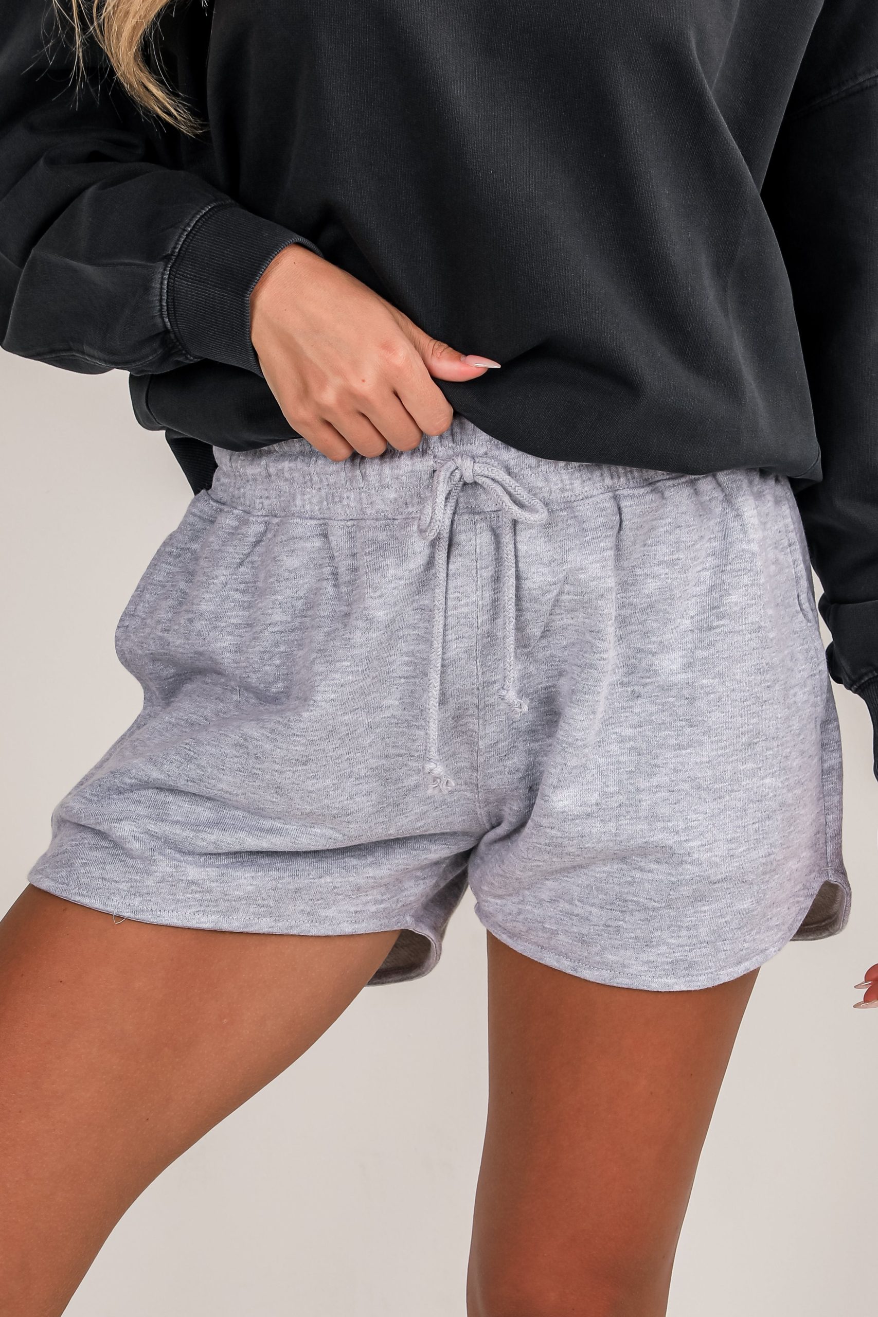 shopdressup_grey_sweat_shorts-2.jpg