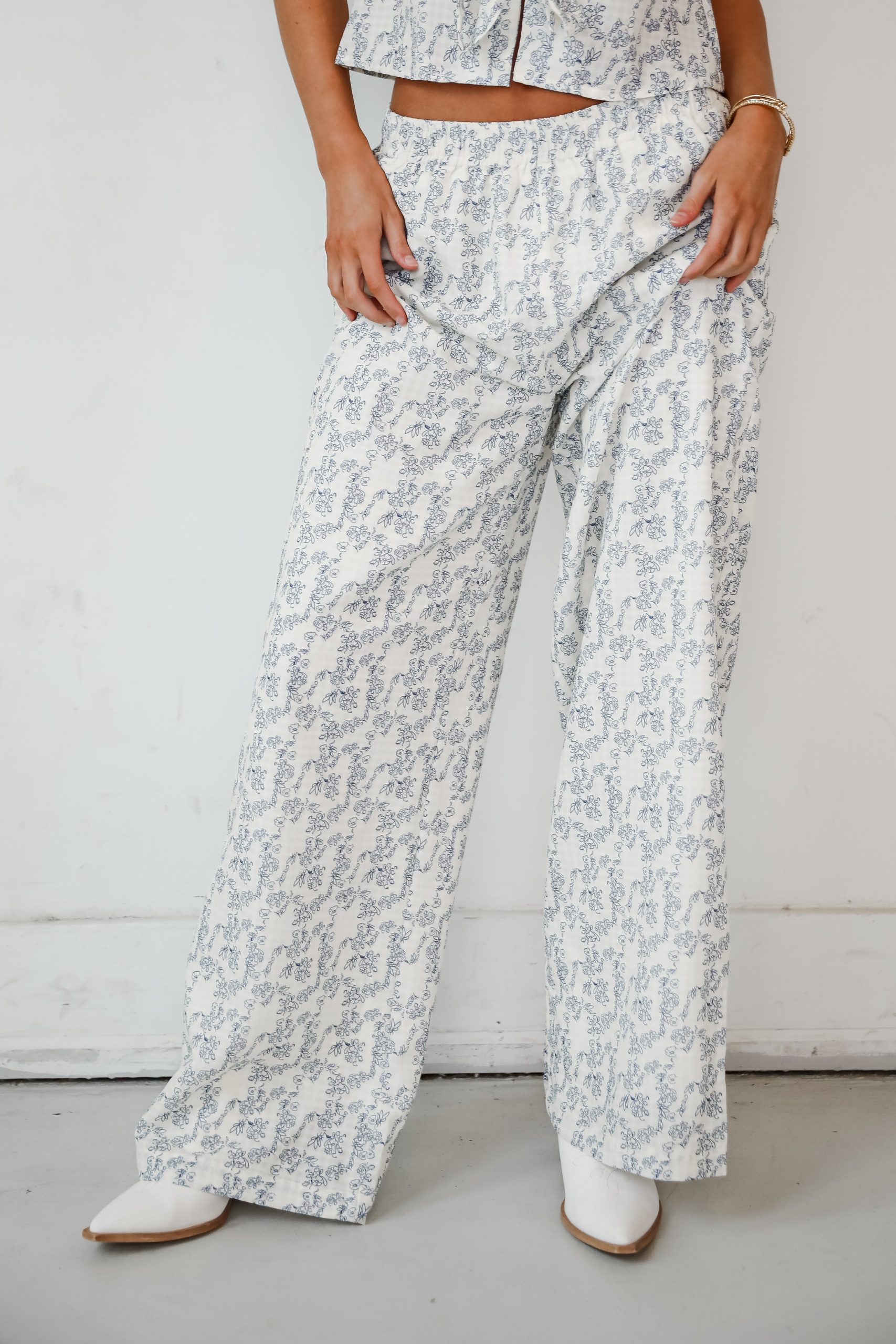 shopdressup_ivory_wide_leg_pant-6.jpg