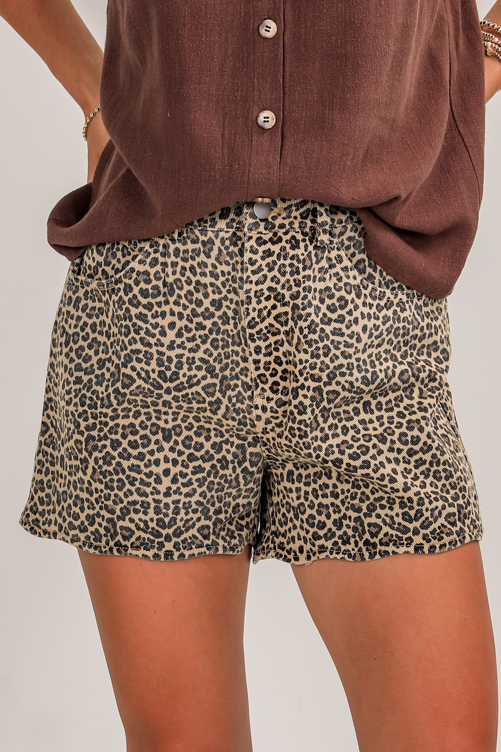 shopdressup_leopard_denim_shorts-2.jpg