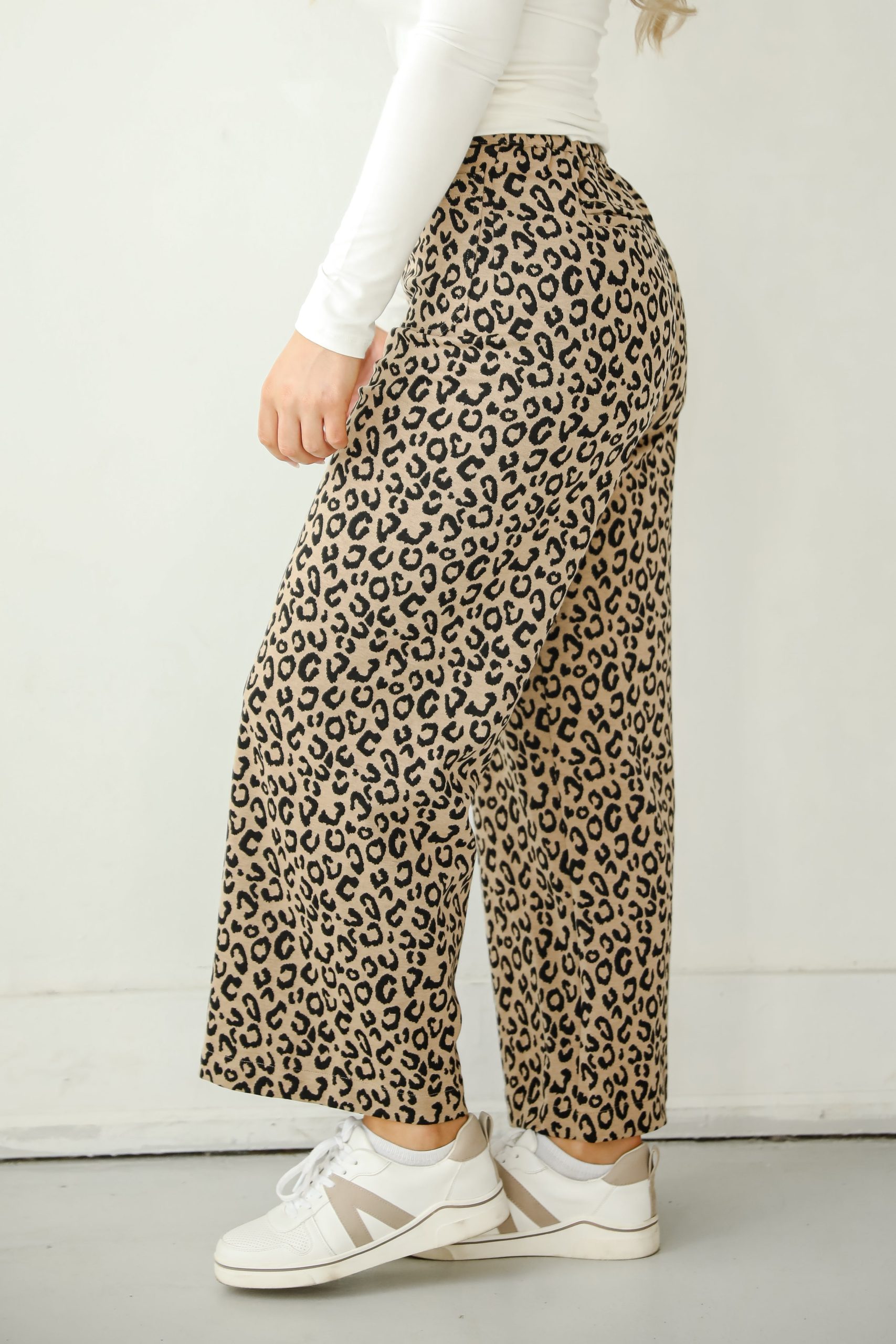 shopdressup_leopard_wide_leg_pants-6.jpg