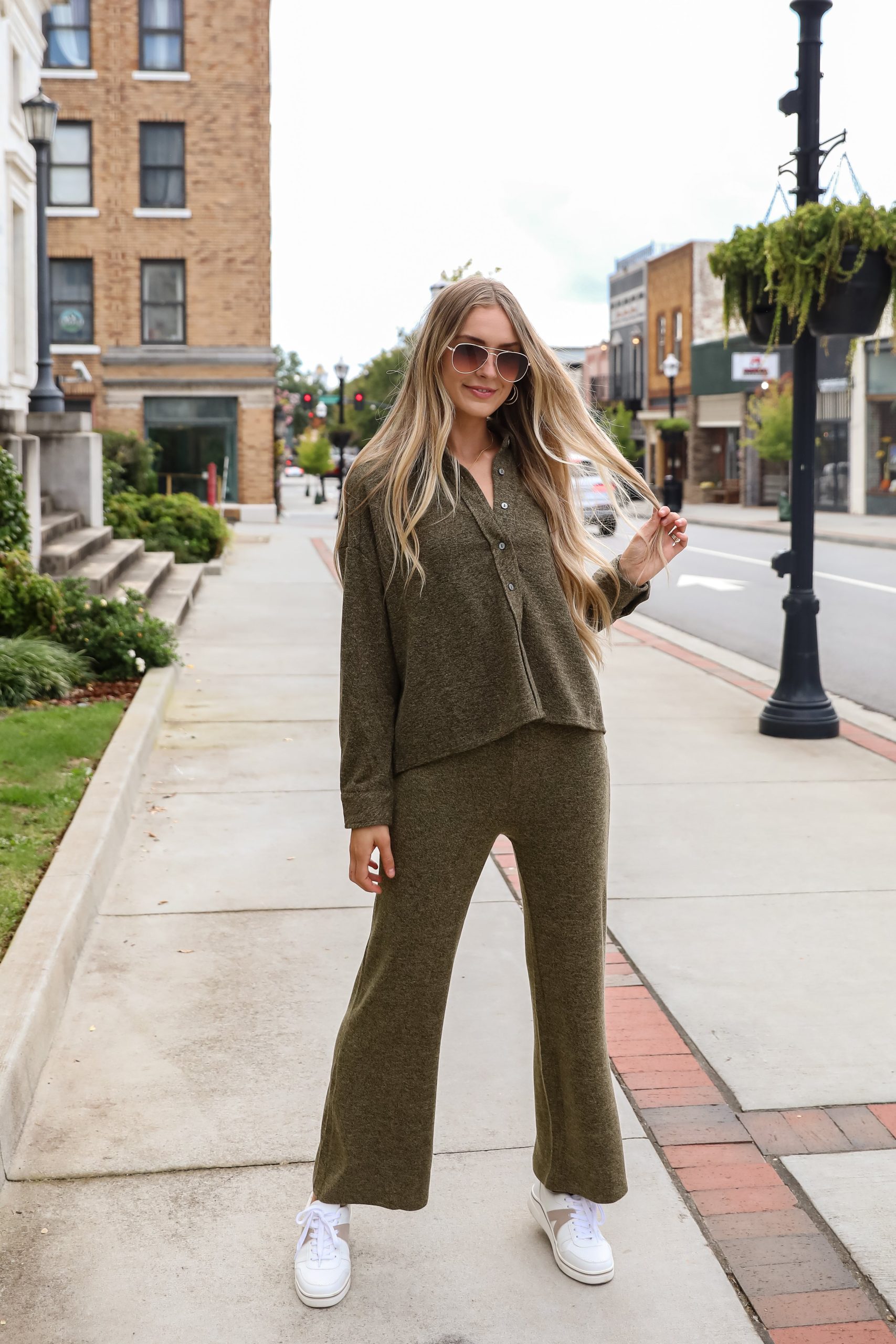 shopdressup_olive_knit_bottoms.jpg