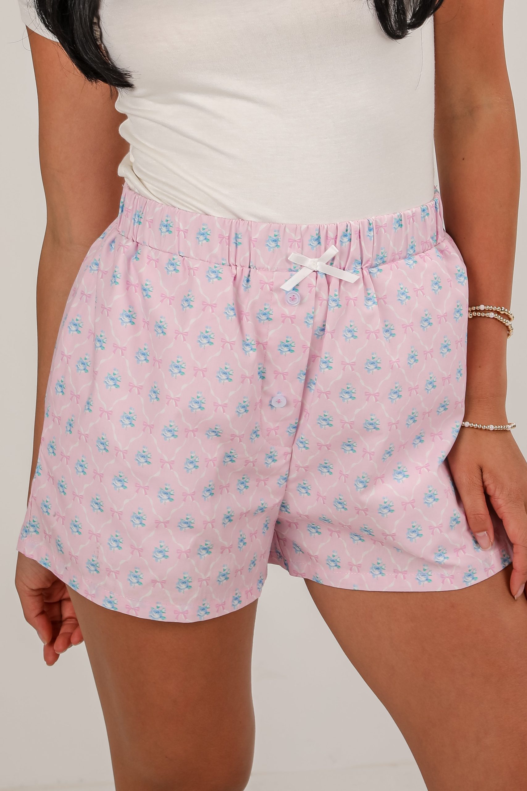 shopdressup_pink_floral_bow_shorts-2.jpg